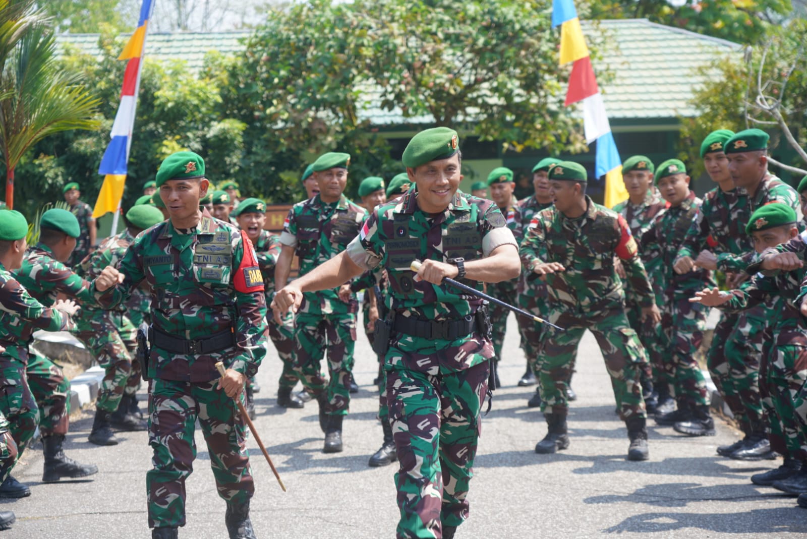 Danrem 121/Abw Brigjen TNI Purnomosidi, S.I.P., M.A.P., M.Han., apresiasi keberhasilan Yonif 642/Kapuas dalam menjalankan tugas sebagai Satgas Pamtas Kewilayahan RI-PNG Yonif 642/Kps